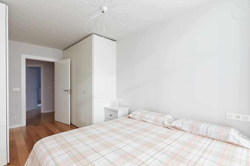 Apartamento Singular Deluxe Памплона Экстерьер фото